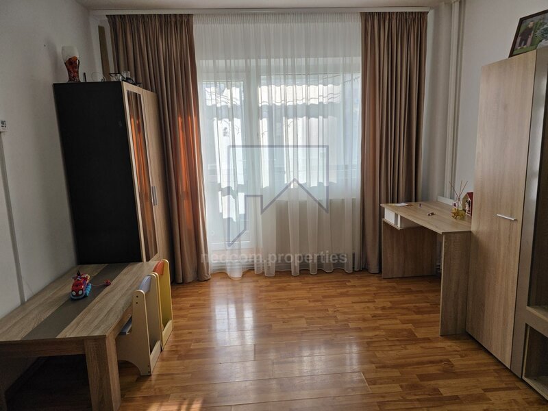 Rahova, Barca, vanzare apartament 2 camere.