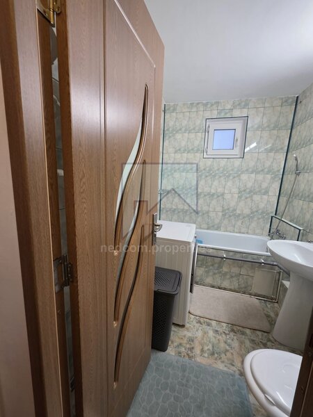 Rahova, Barca, vanzare apartament 2 camere.